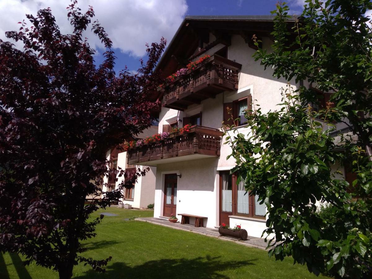 Casa Dello Sciatore Борміо Екстер'єр фото